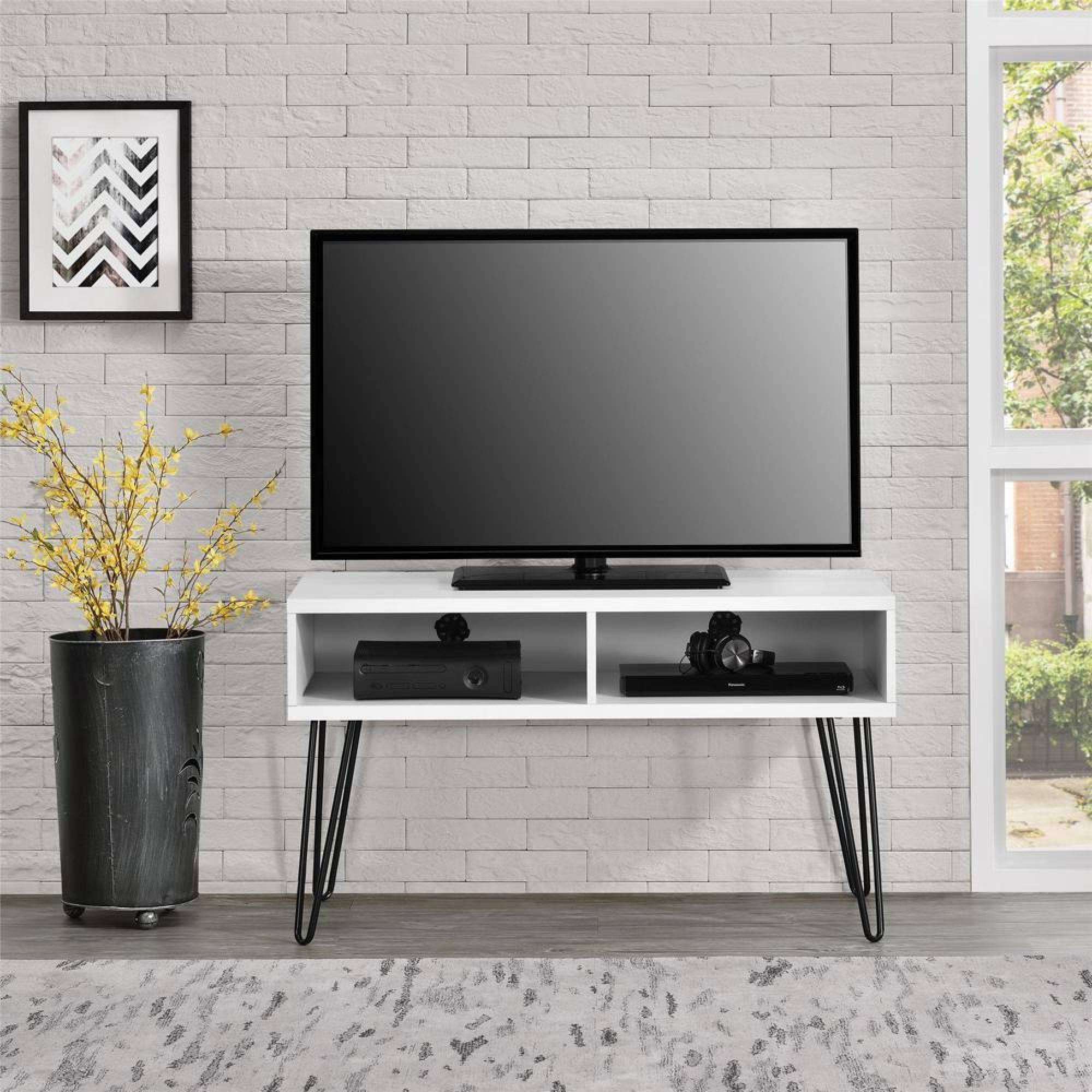 Owen Retro TV Stand - White - 1837015COMUK