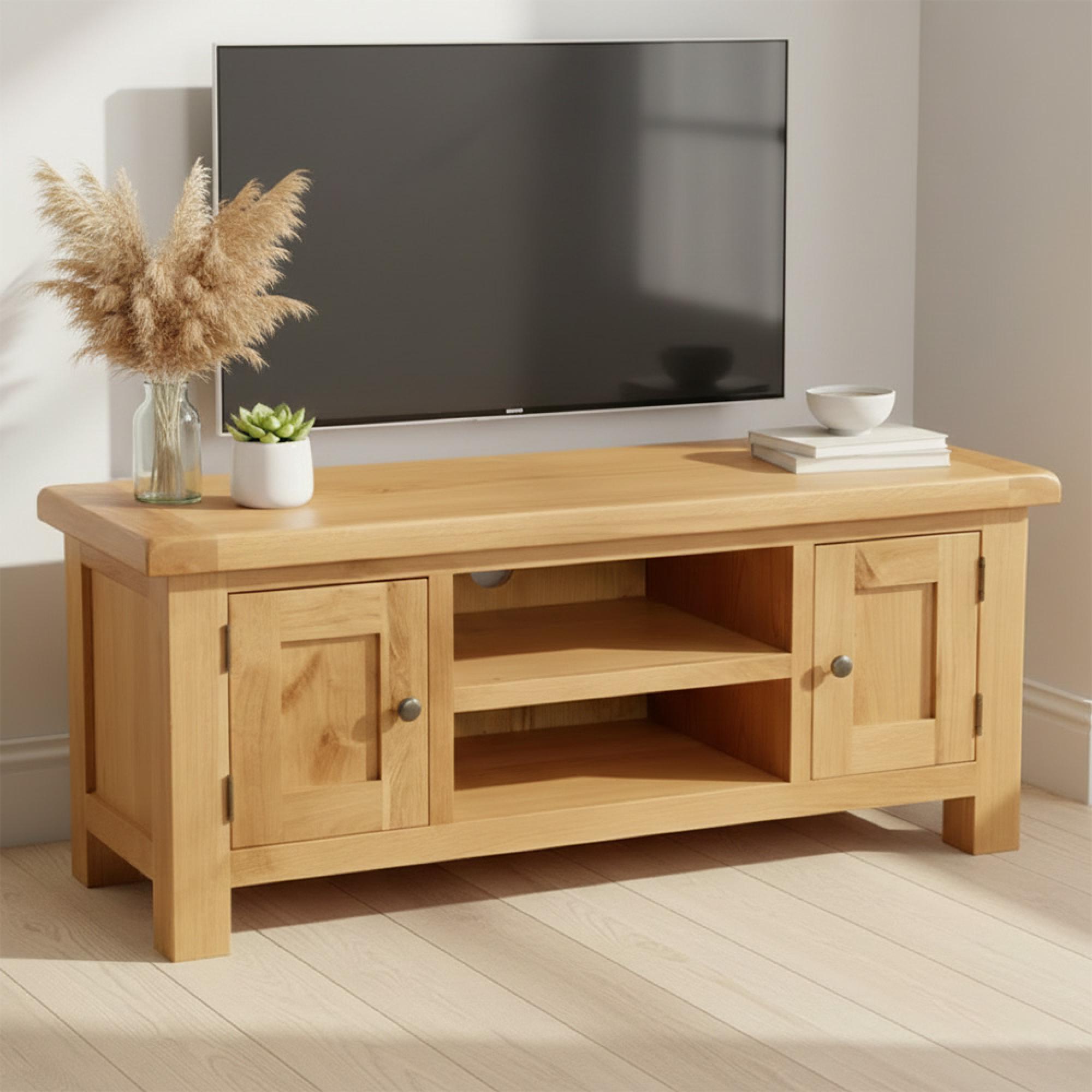 Salisbury Premium Small TV Unit - 2 Door - Oak
