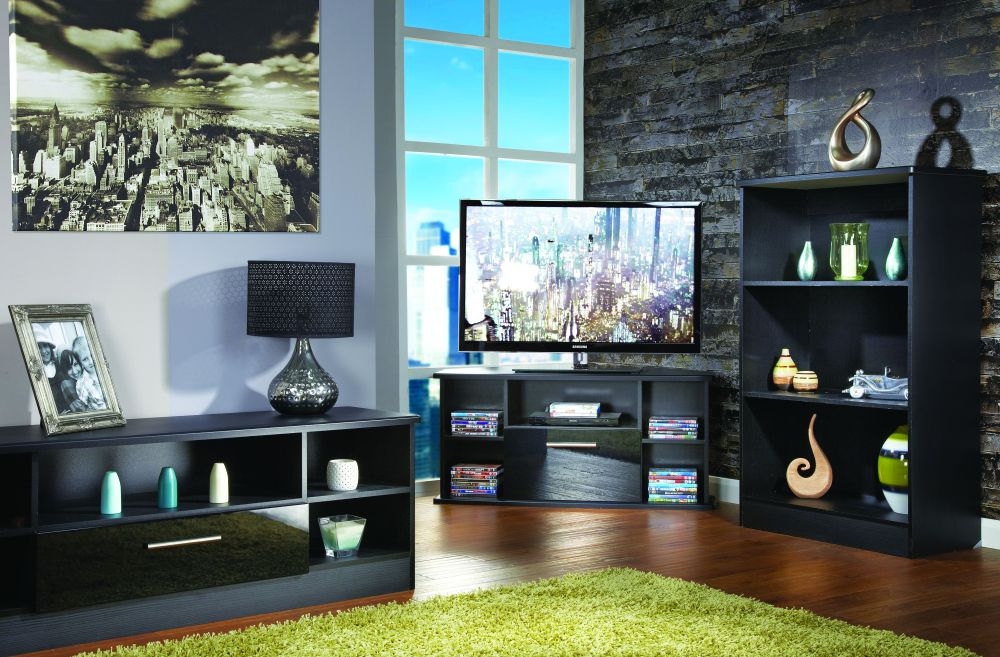 Knightsbridge TV Unit - 145cm Wide - Black Gloss