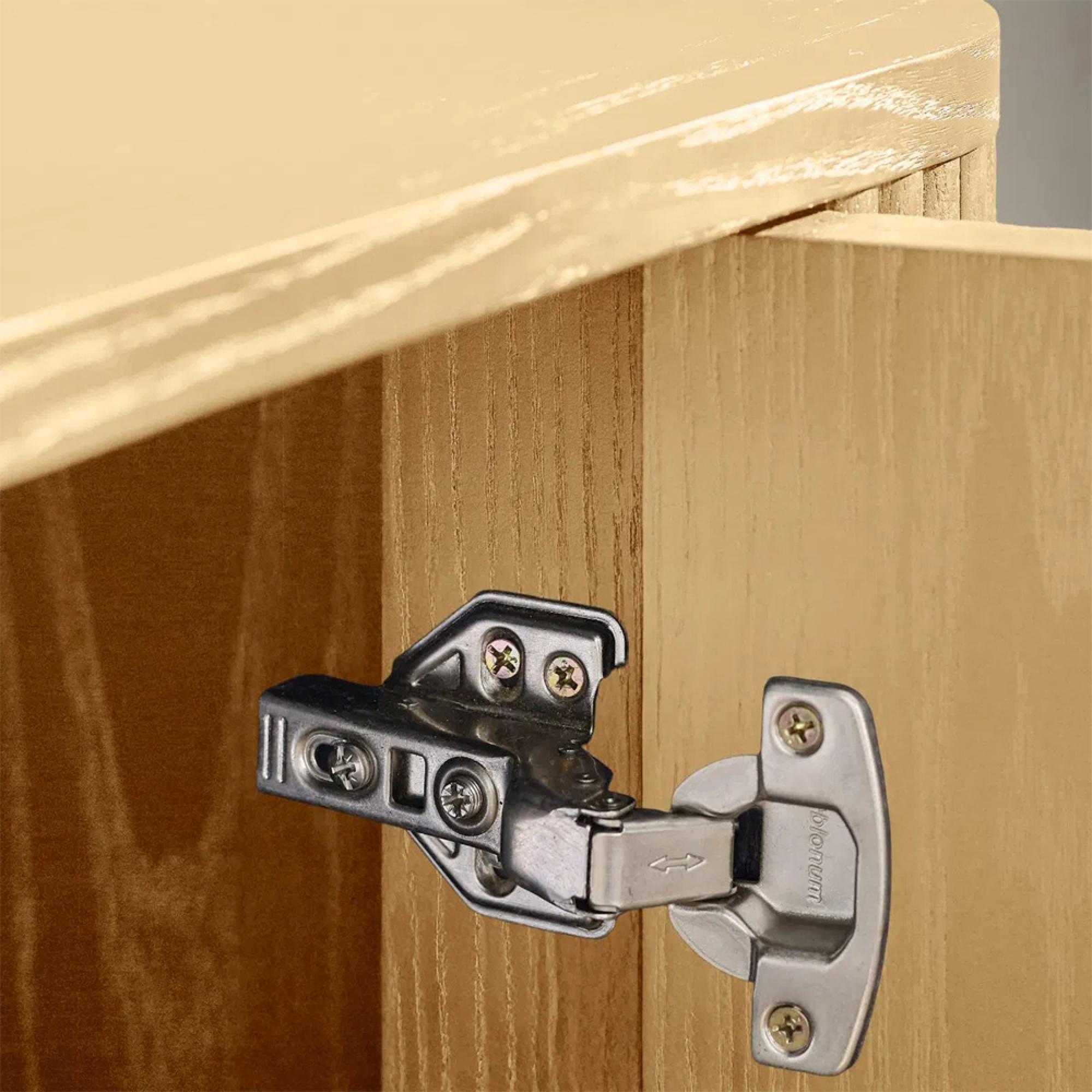 Louis TV Unit - 2 Door - Light Oak Effect - Fluted Base