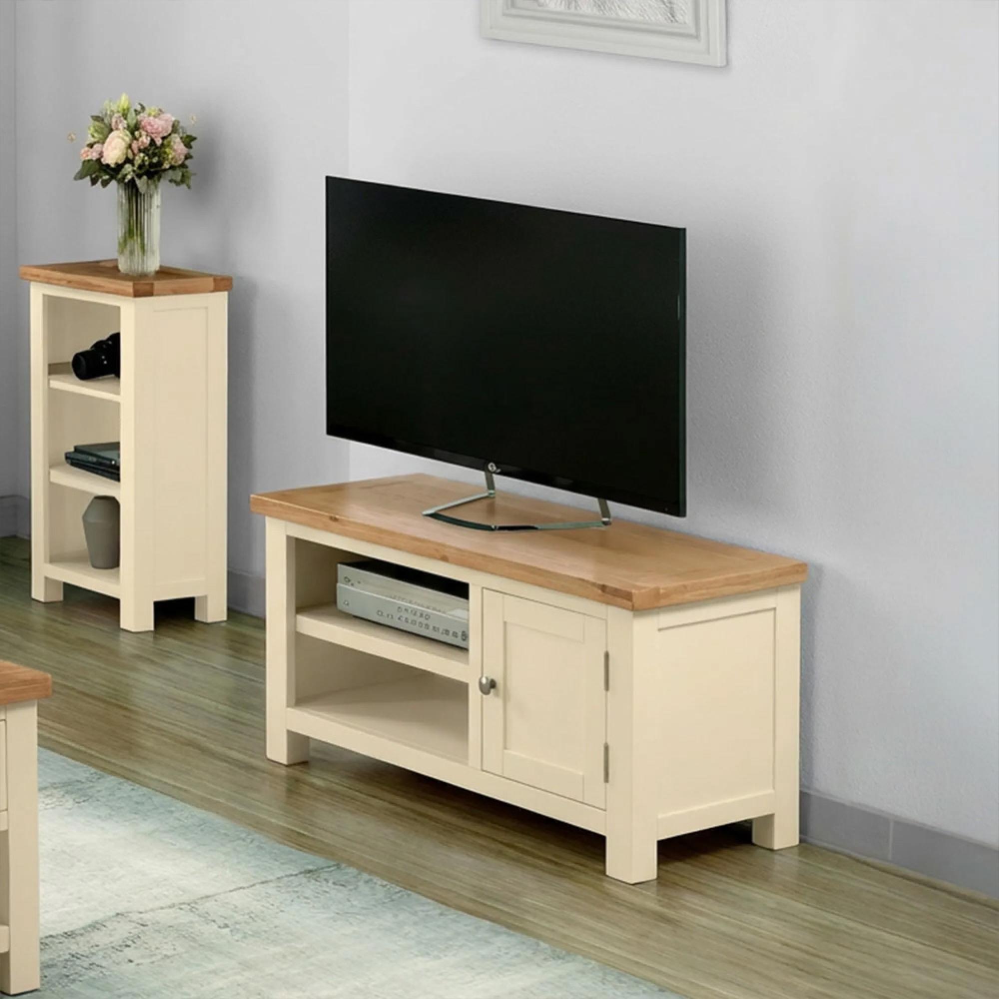 Lundy TV Unit - 90cm - Ivory Painted