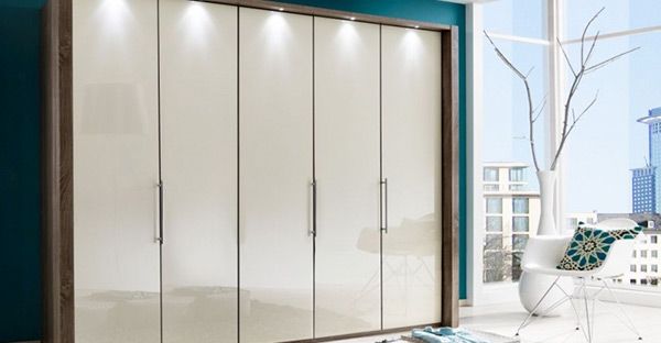 Bi-Fold Door Wardrobes