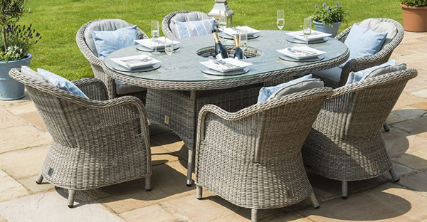 Garden Furniture with Lazy Susans