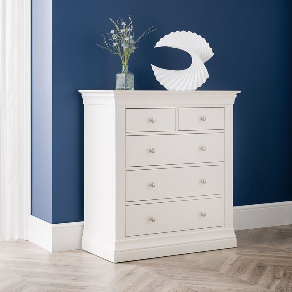 White Chest of Drawers