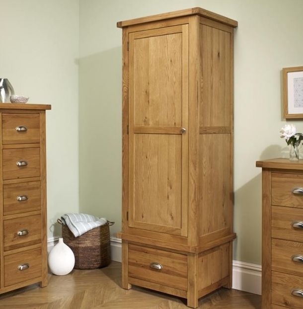 Product photograph of Birlea Woburn Oak 1 Door 1 Drawer Wardrobe from Choice Furniture Superstore.