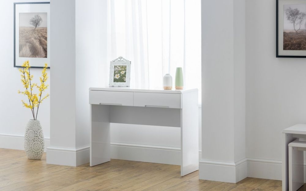 Product photograph of Manhattan White High Gloss Dressing Table from Choice Furniture Superstore.