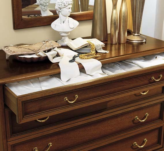 Product photograph of Camel Nostalgia Walnut Italian Single Dresser from Choice Furniture Superstore.