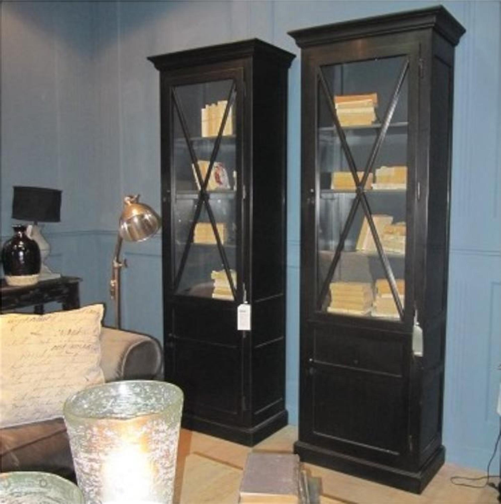 Product photograph of Crisal Decoracion Black Wood 2 Door Showcase from Choice Furniture Superstore.