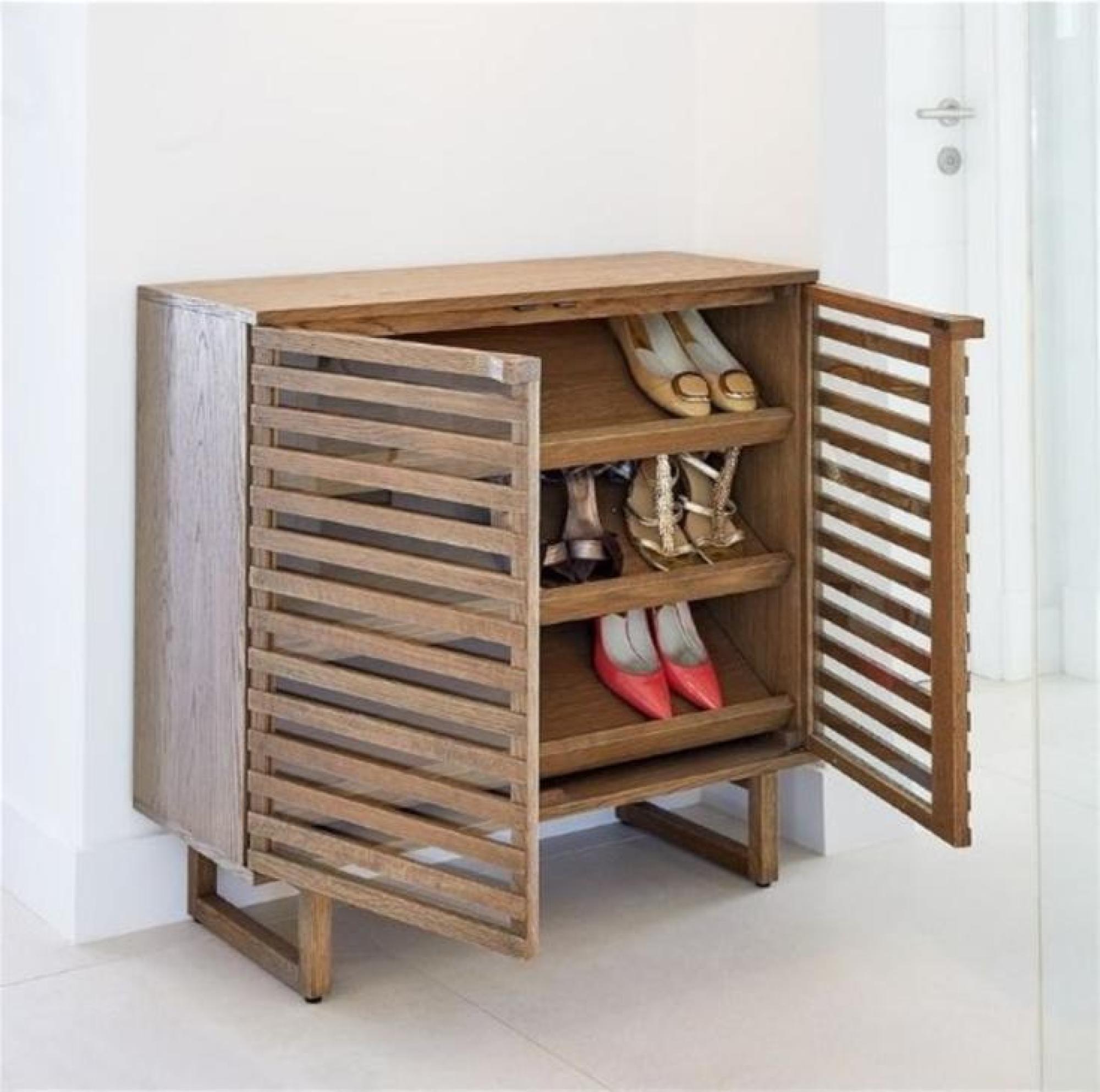 Product photograph of Crisal Decoracion Natural 2 Pallet Door Shoe Rack Sideboard from Choice Furniture Superstore.