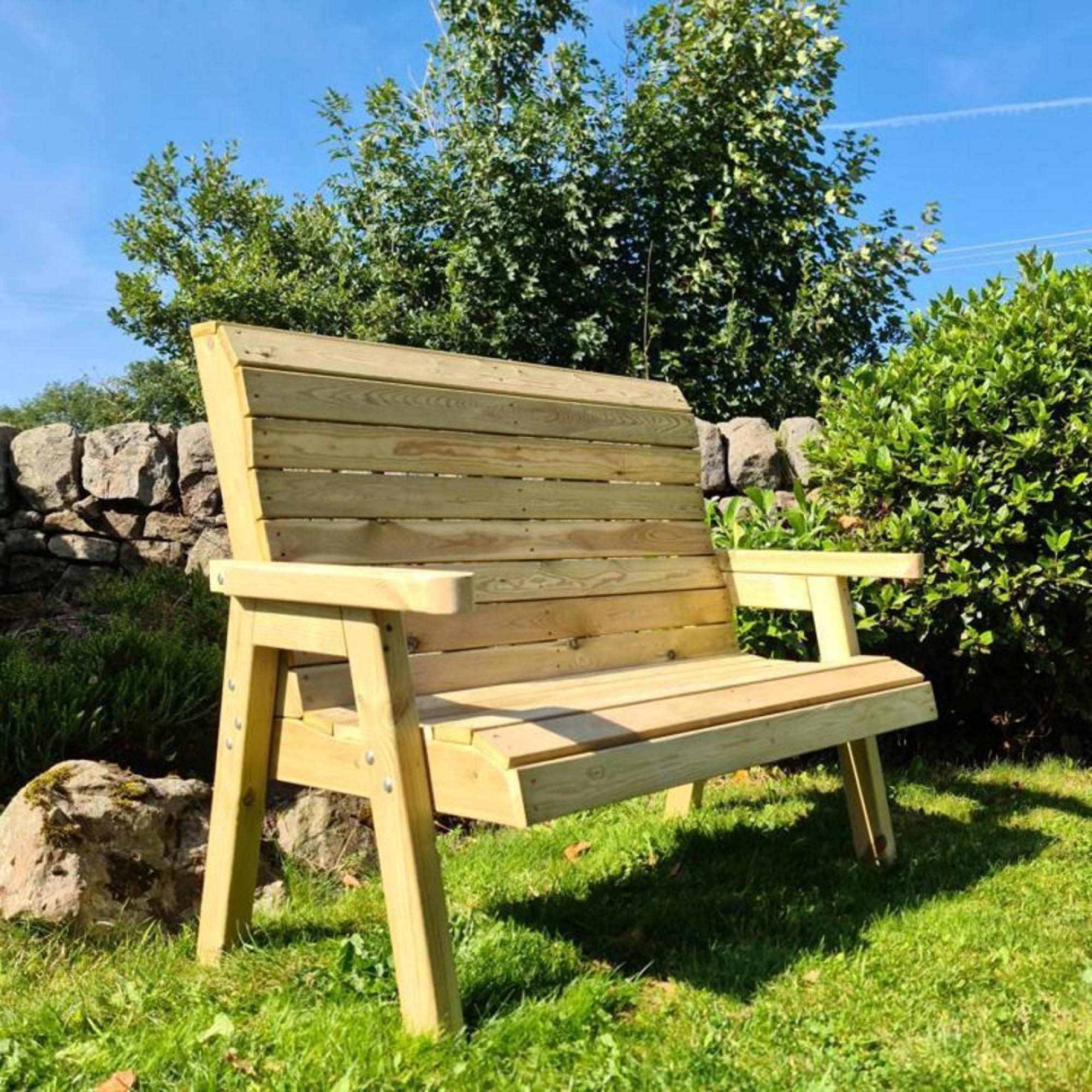 Product photograph of Churnet Valley Clover Bench from Choice Furniture Superstore.