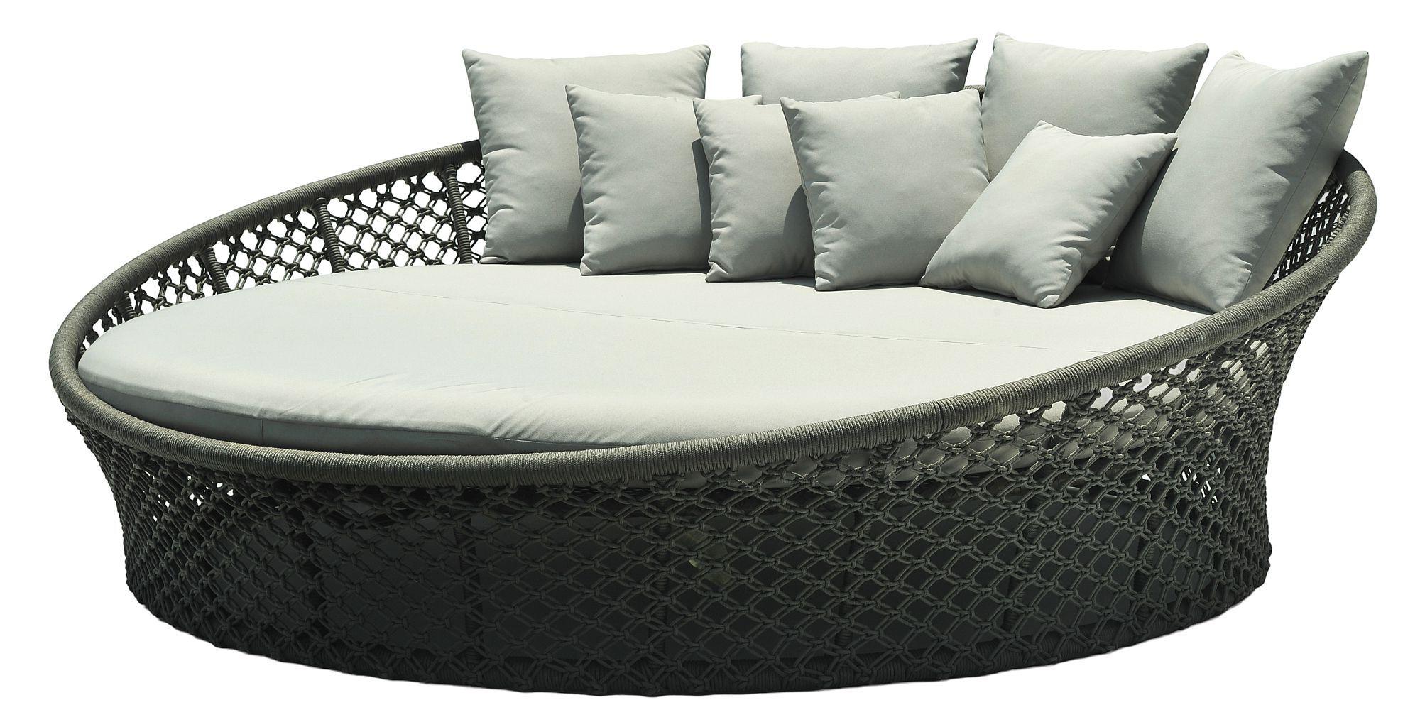 Product photograph of Skyline Kona Anthracite Rattan Outdoor Daybed from Choice Furniture Superstore.