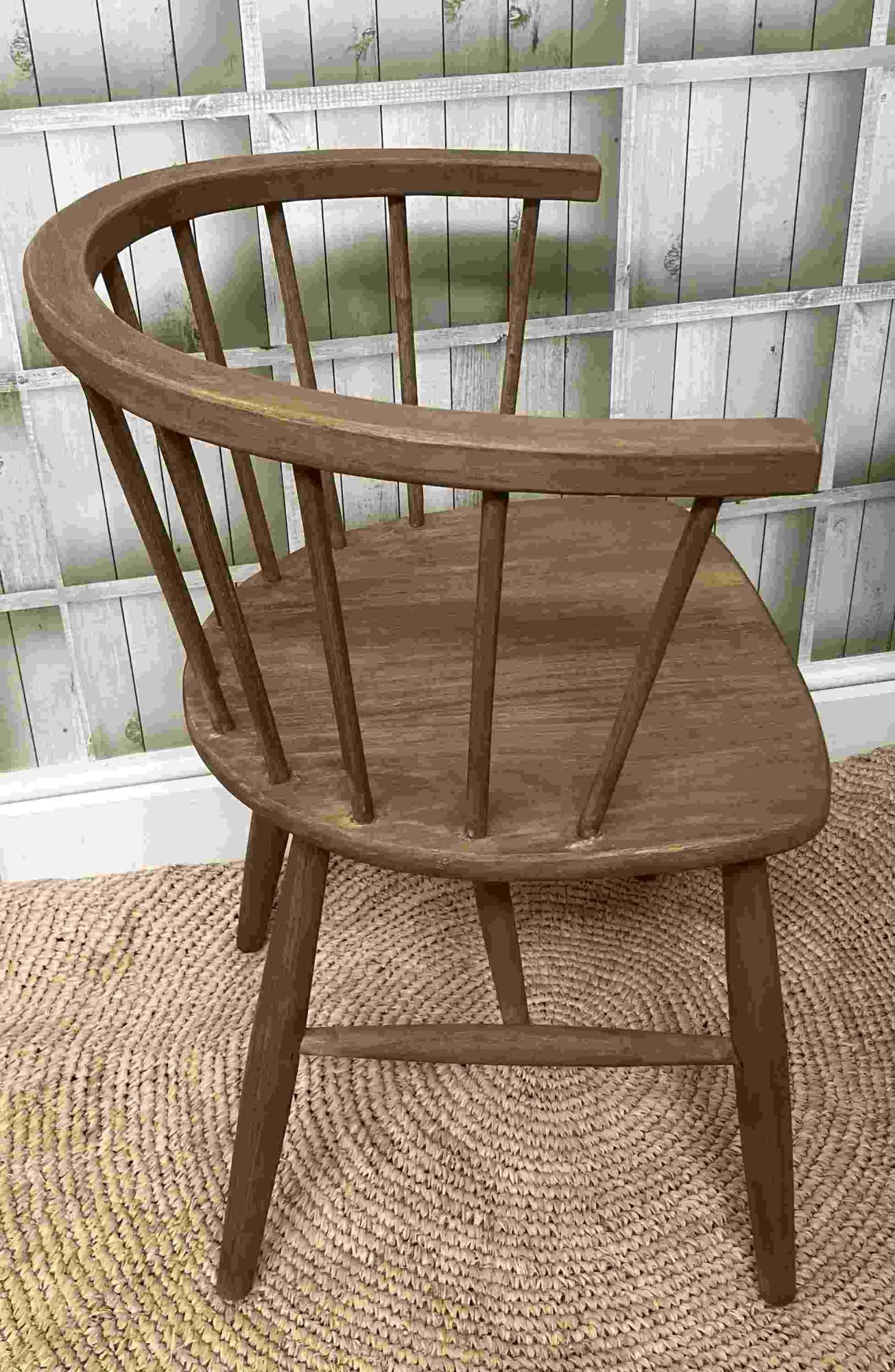 Product photograph of Vintage Dark Mahogany Carver Chair from Choice Furniture Superstore.