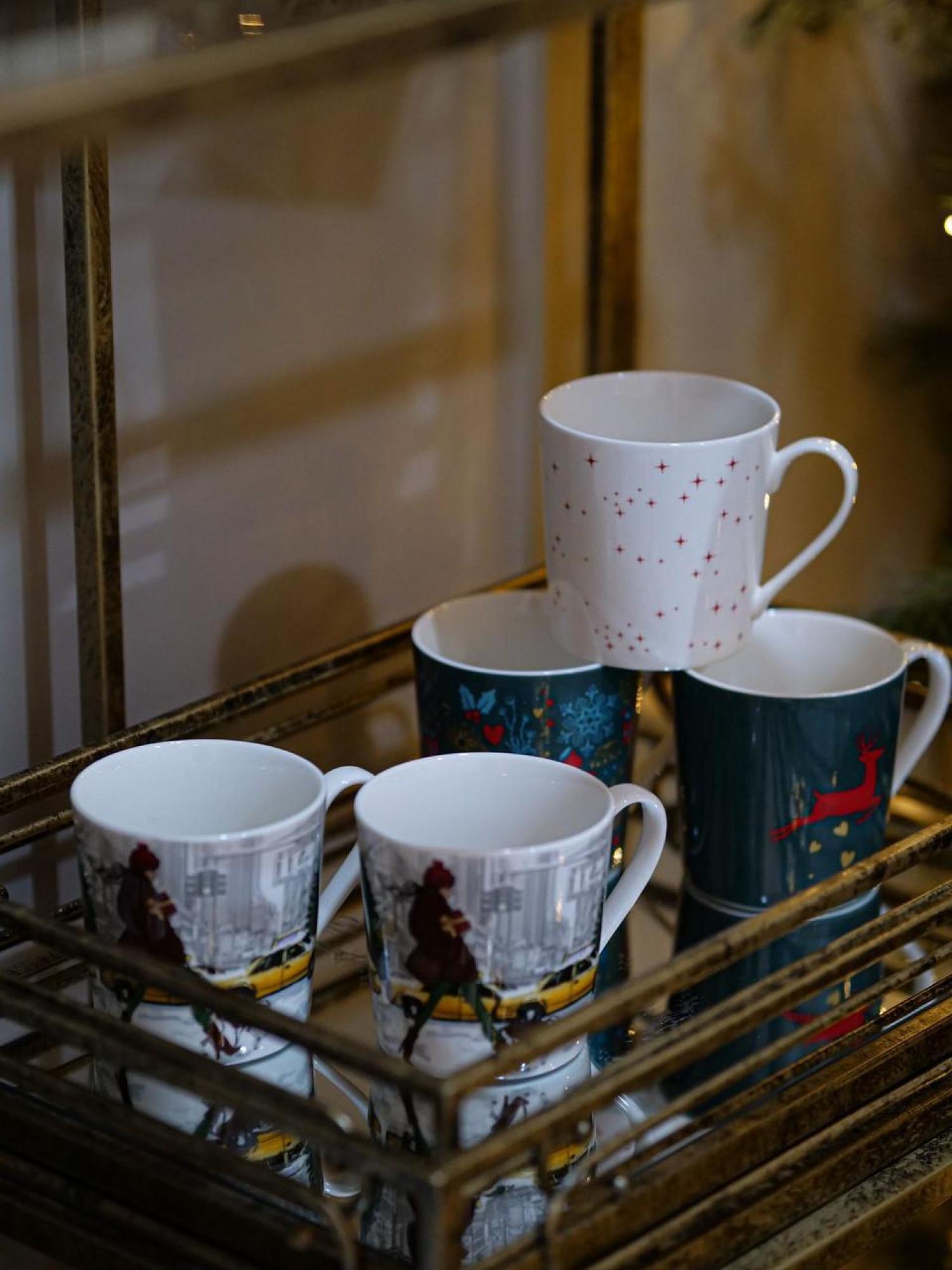 Product photograph of Mindy Brownes A Christmas Wish White And Green 6 Mugs Set Of 4 from Choice Furniture Superstore.