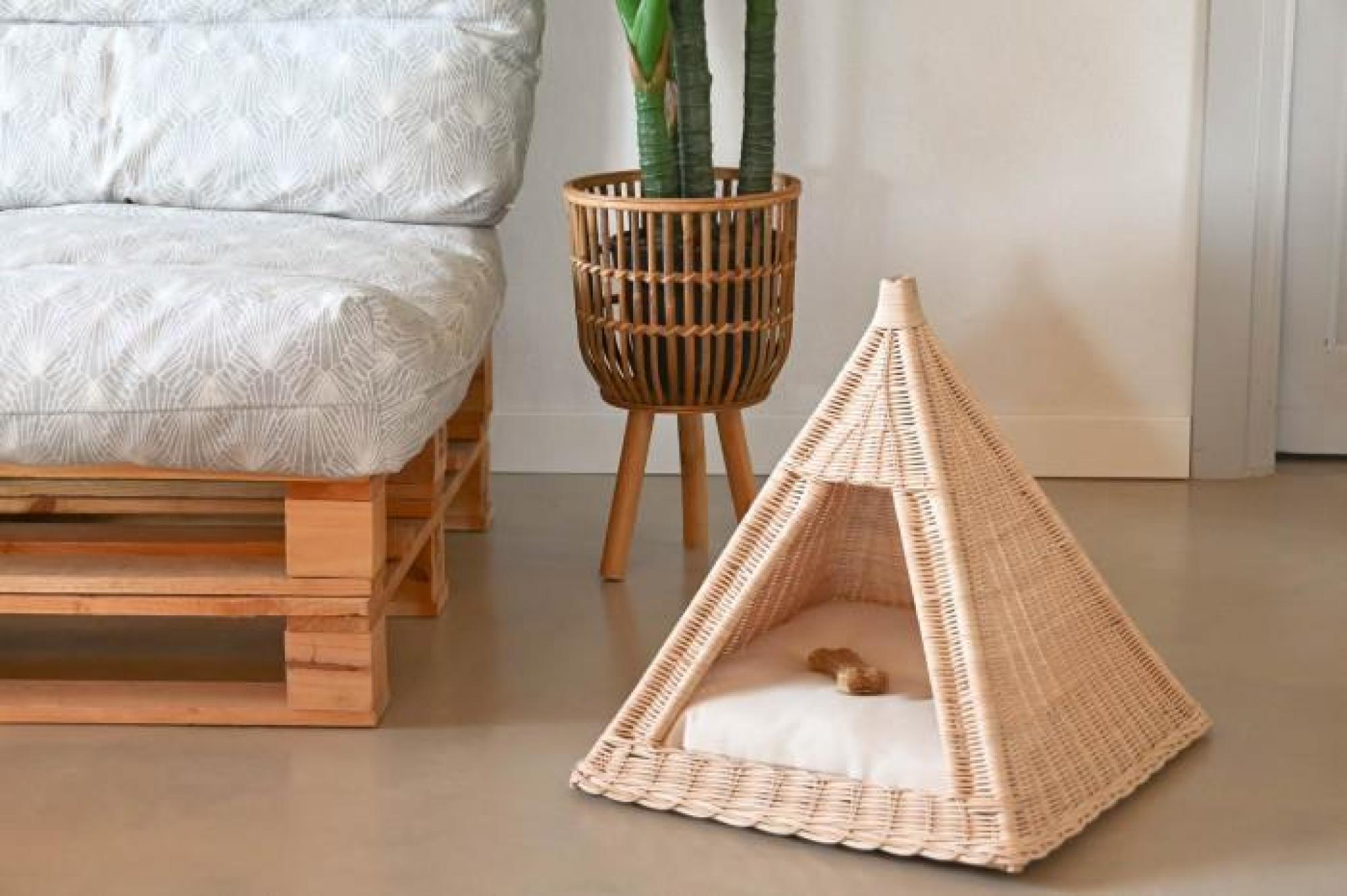 Product photograph of Amalfi Natural Rattan Pet Bed - 45cm X 45cm from Choice Furniture Superstore.