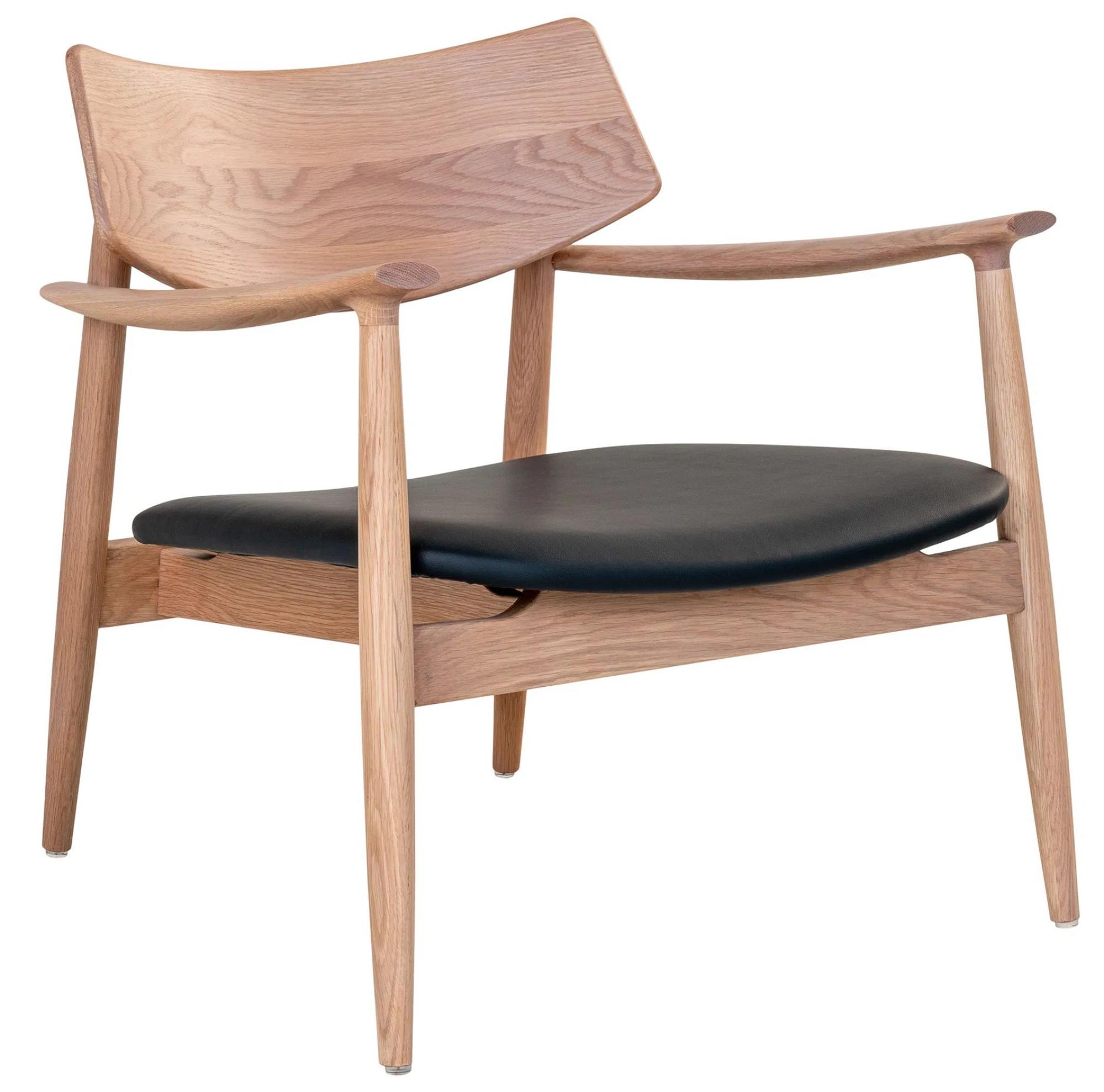 Product photograph of Cibola Natural Oak Lounge Chair from Choice Furniture Superstore.