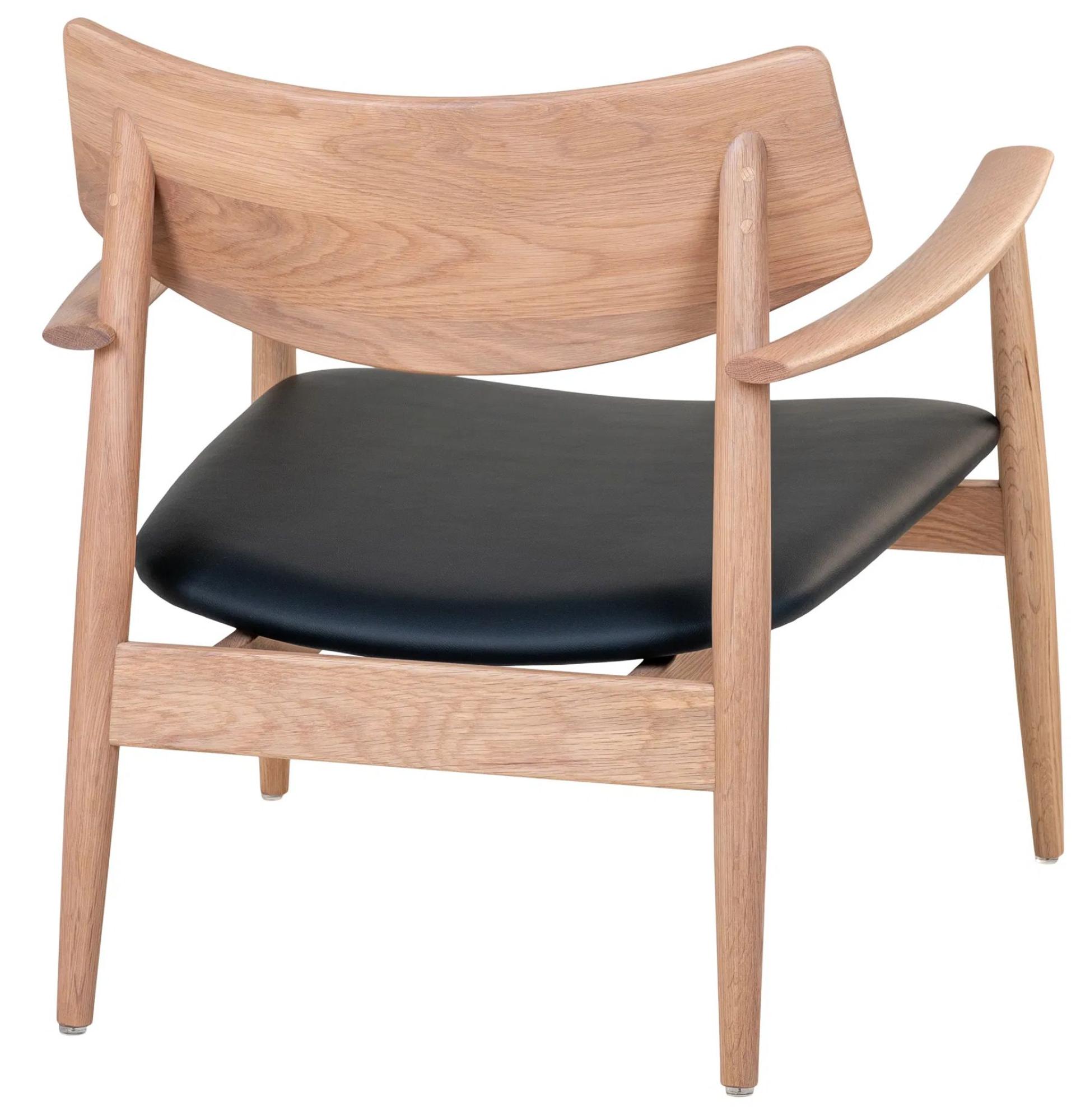 Product photograph of Cibola Natural Oak Lounge Chair from Choice Furniture Superstore.