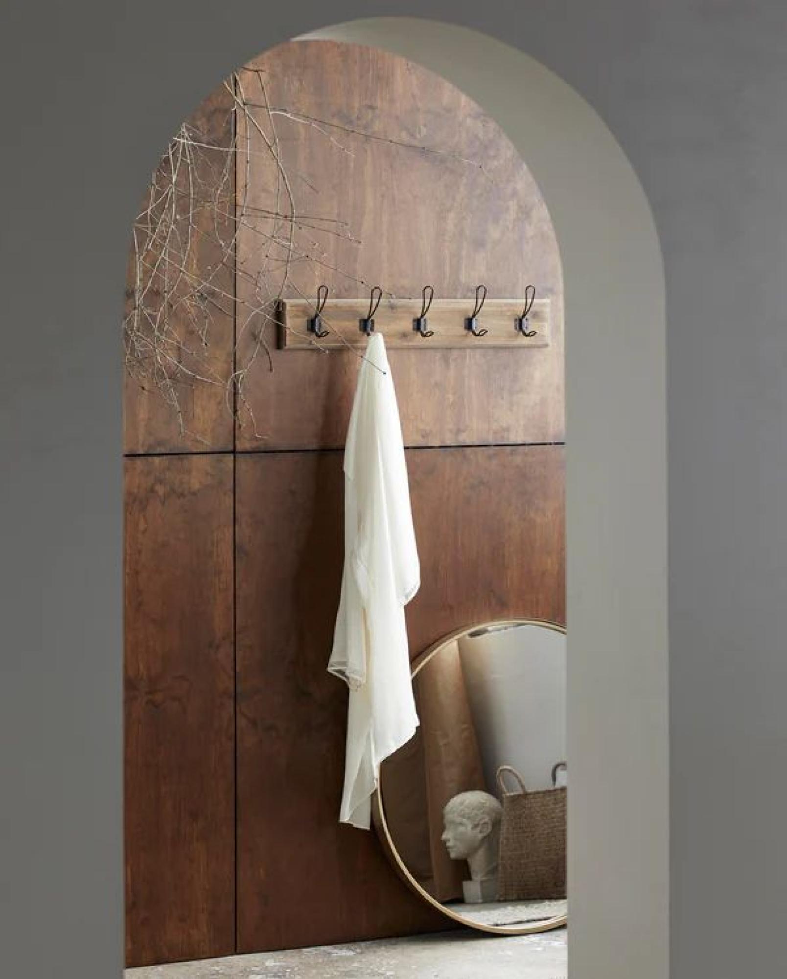 Product photograph of Nordal Curlew Metal Round Wall Mirror from Choice Furniture Superstore.