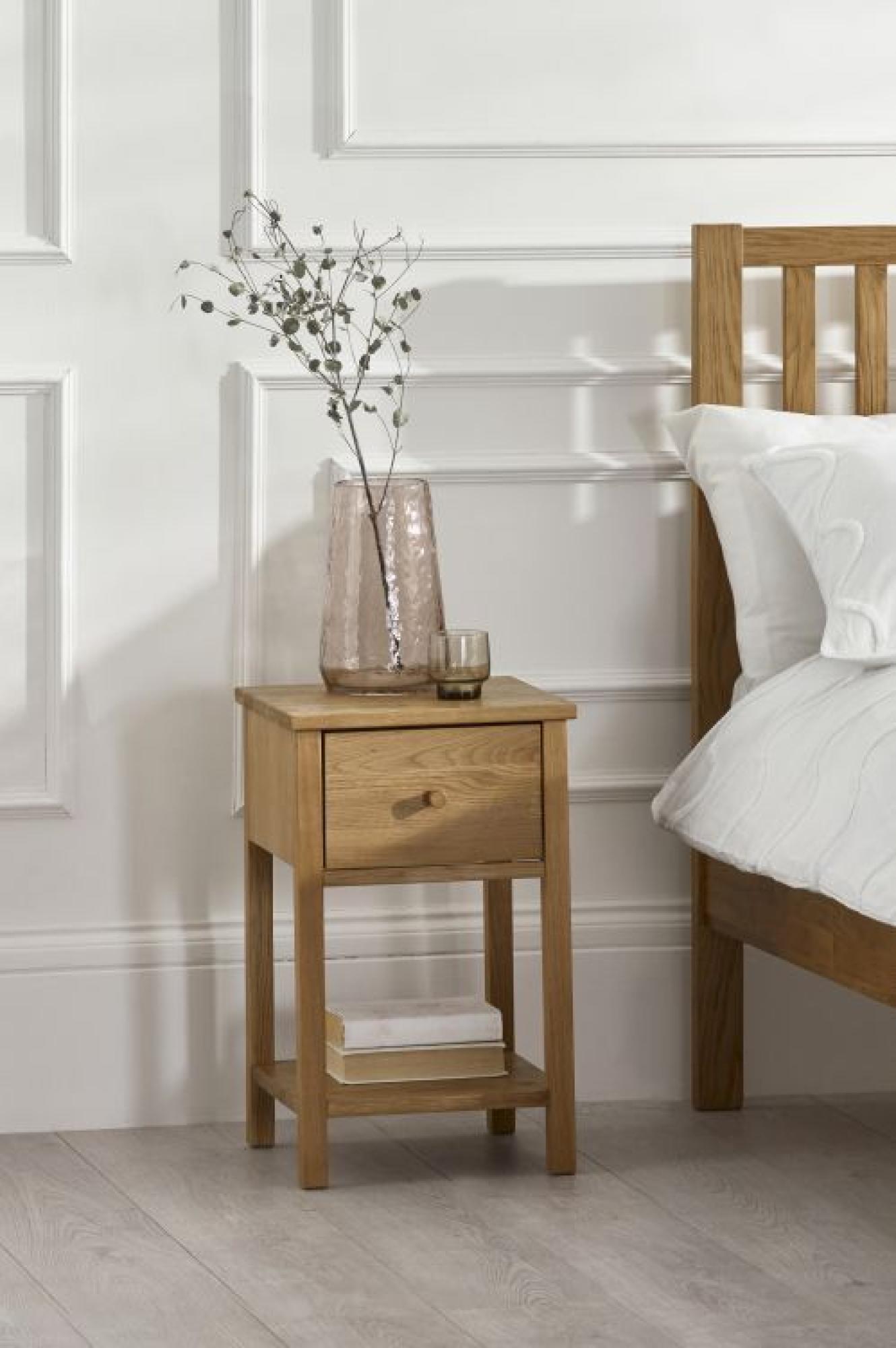 Product photograph of Coxmoor Oak 1 Drawer Bedside Table from Choice Furniture Superstore.