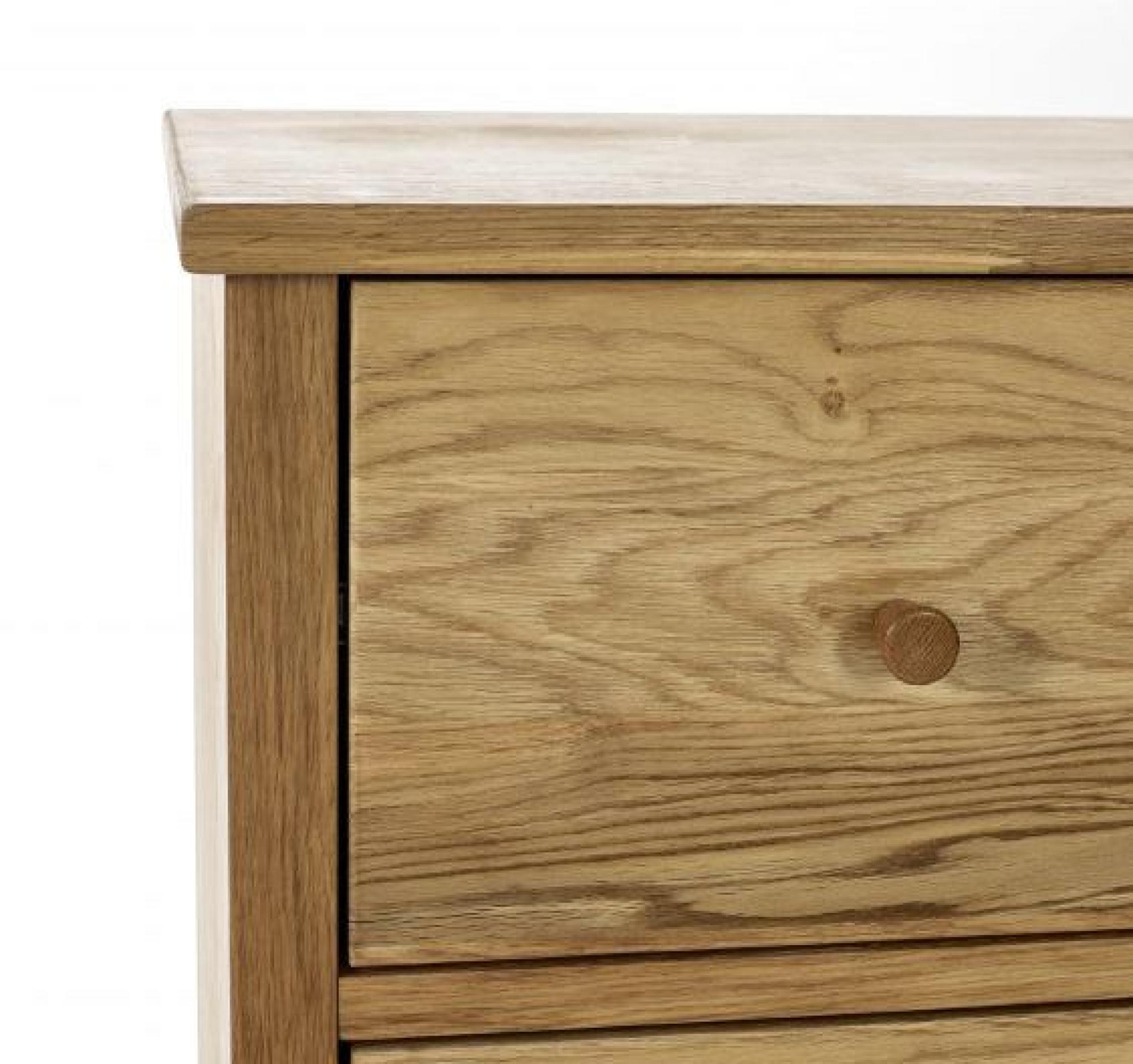 Product photograph of Coxmoor Oak 3 Drawer Chest from Choice Furniture Superstore.