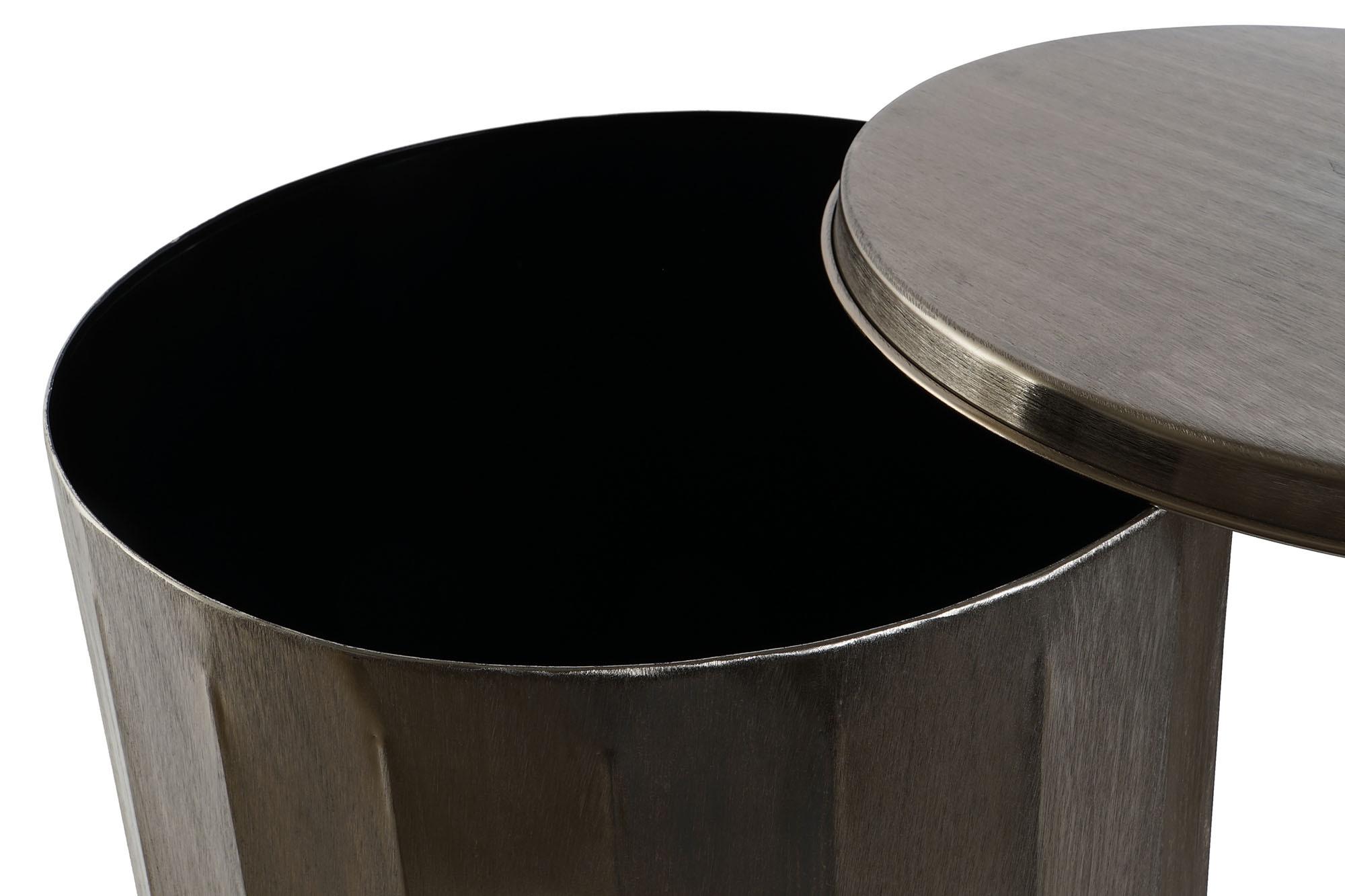 Product photograph of Modern Set Of 2 Gold Metal Round Side Table from Choice Furniture Superstore.