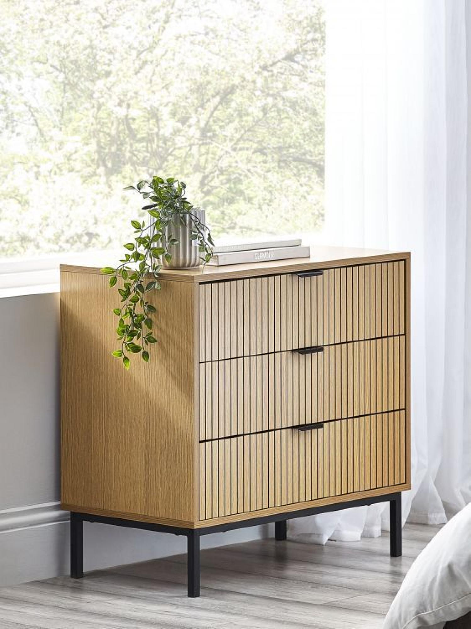 Product photograph of Sia Oak Ribbed 3 Drawer Small Chest from Choice Furniture Superstore.