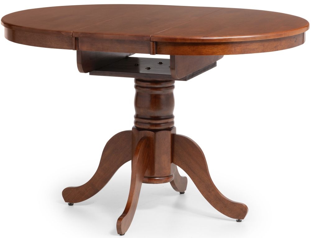 Product photograph of Canterbury Mahogany Round Extending Dining Table With 4 Leather Chairs from Choice Furniture Superstore.