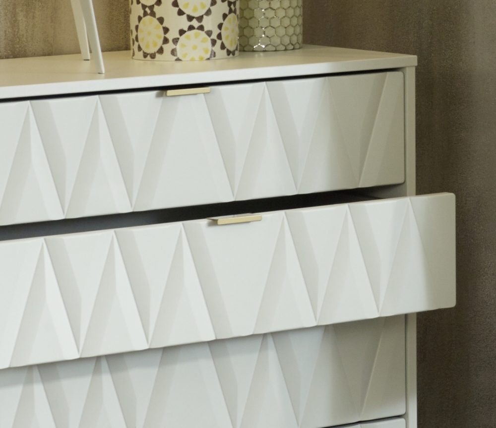 Product photograph of Diamond White 5 Drawer Chest With Gold Hairpin Legs from Choice Furniture Superstore.