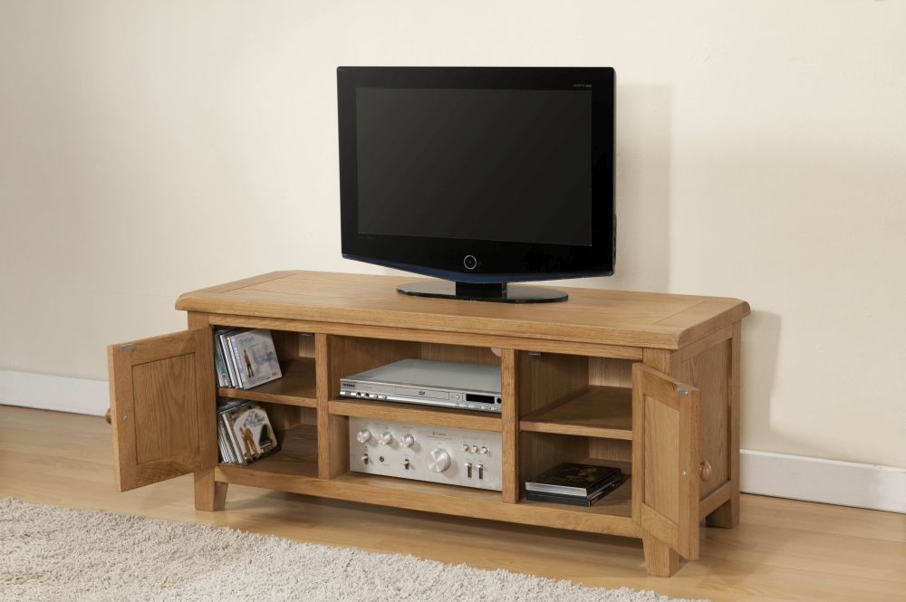Product photograph of Dorset Oak Large Tv Unit from Choice Furniture Superstore.