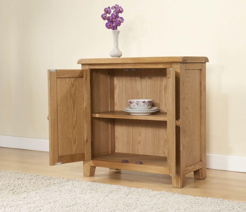 Product photograph of Dorset Oak Hall Cabinet from Choice Furniture Superstore.