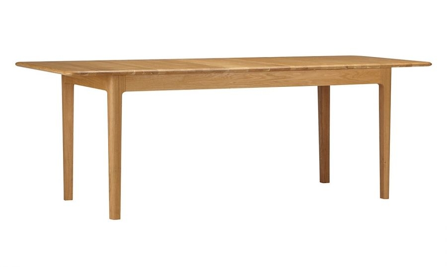 Product photograph of Hudson Oak 6 Seater Extending Dining Table from Choice Furniture Superstore.