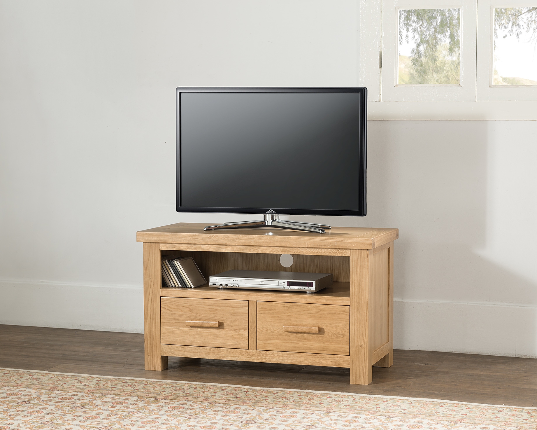 Product photograph of Cambridge Oak Standard Tv Unit from Choice Furniture Superstore.