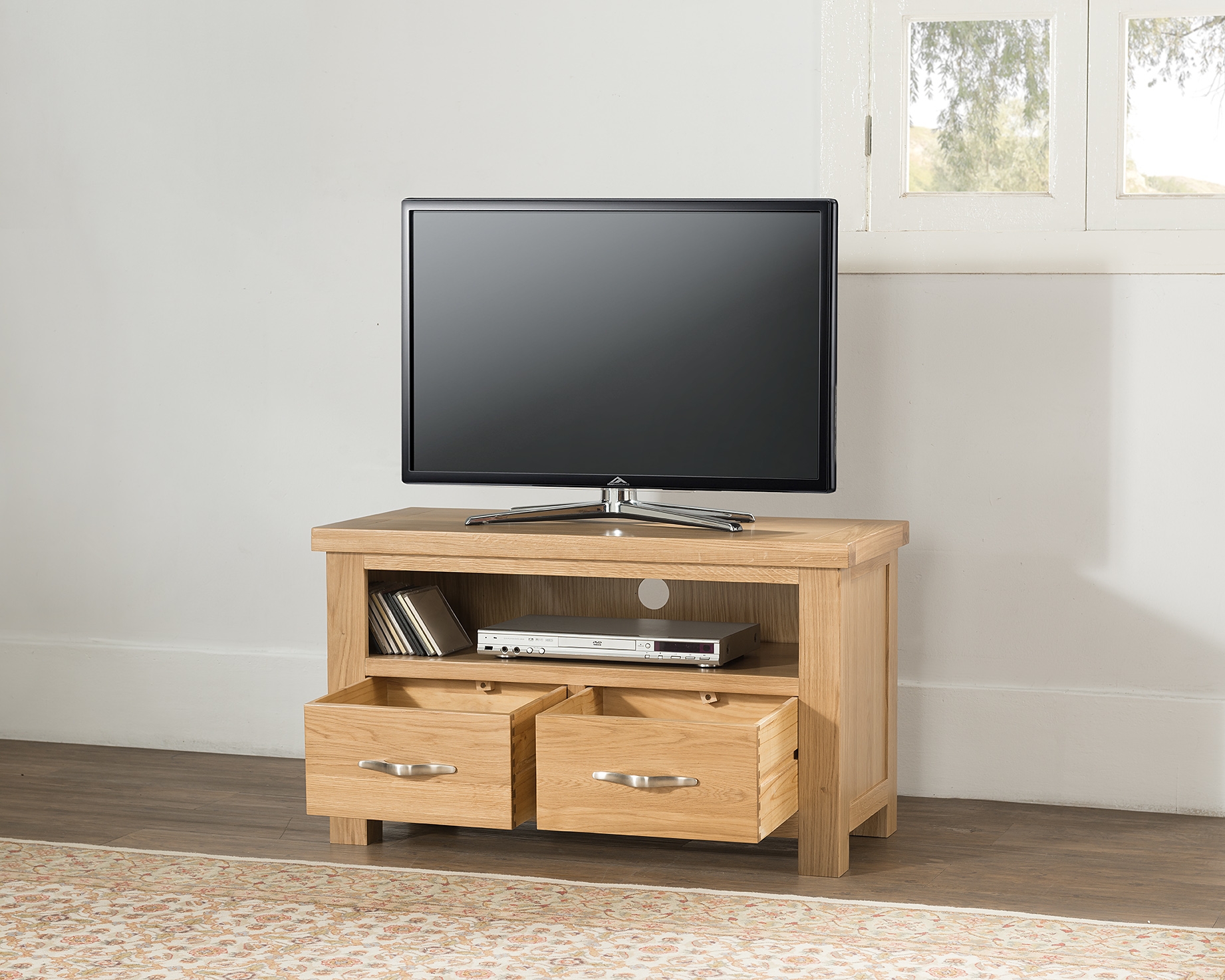 Product photograph of Cambridge Oak Standard Tv Unit from Choice Furniture Superstore.