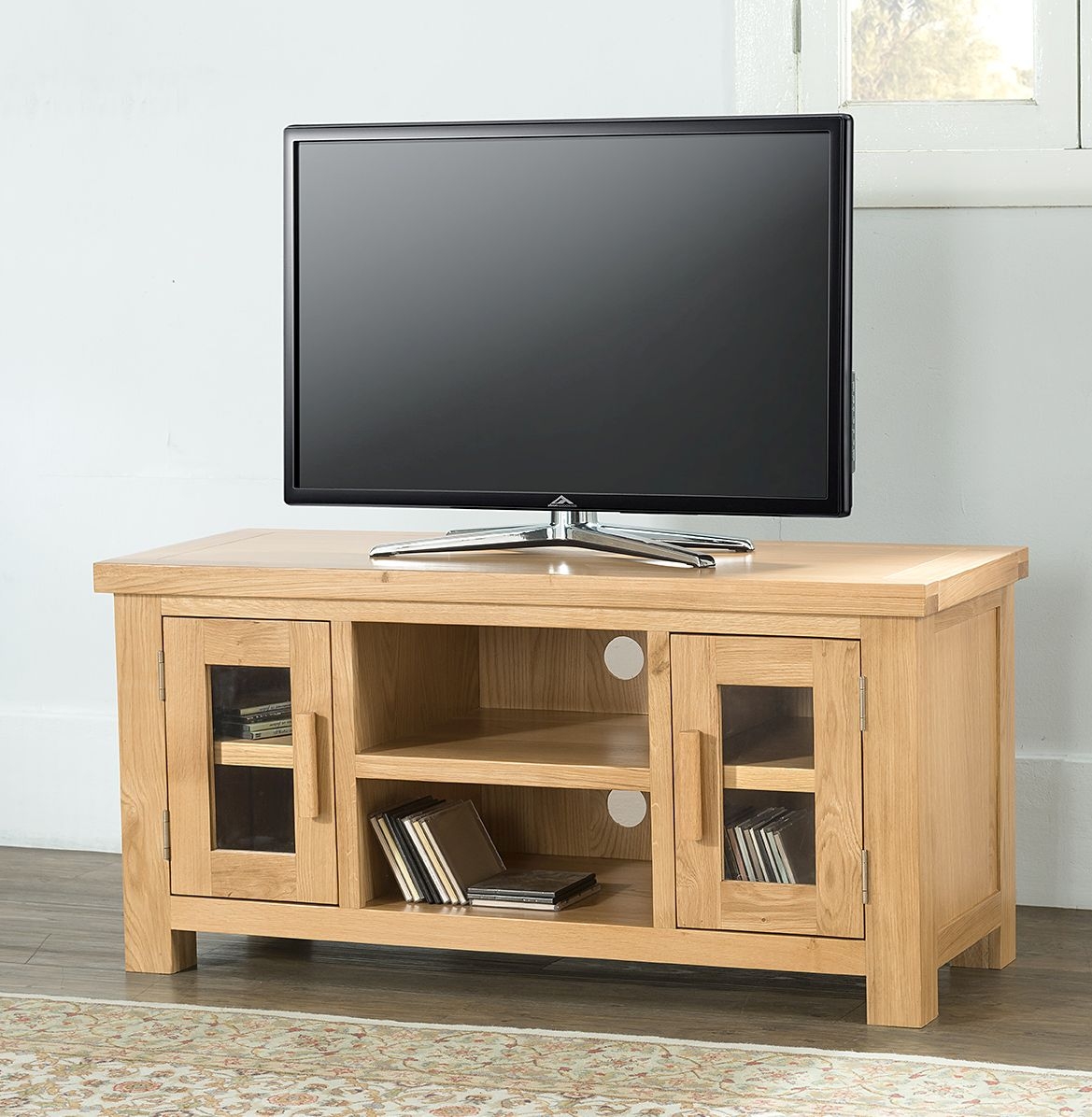 Product photograph of Cambridge Oak Large Tv Unit from Choice Furniture Superstore.
