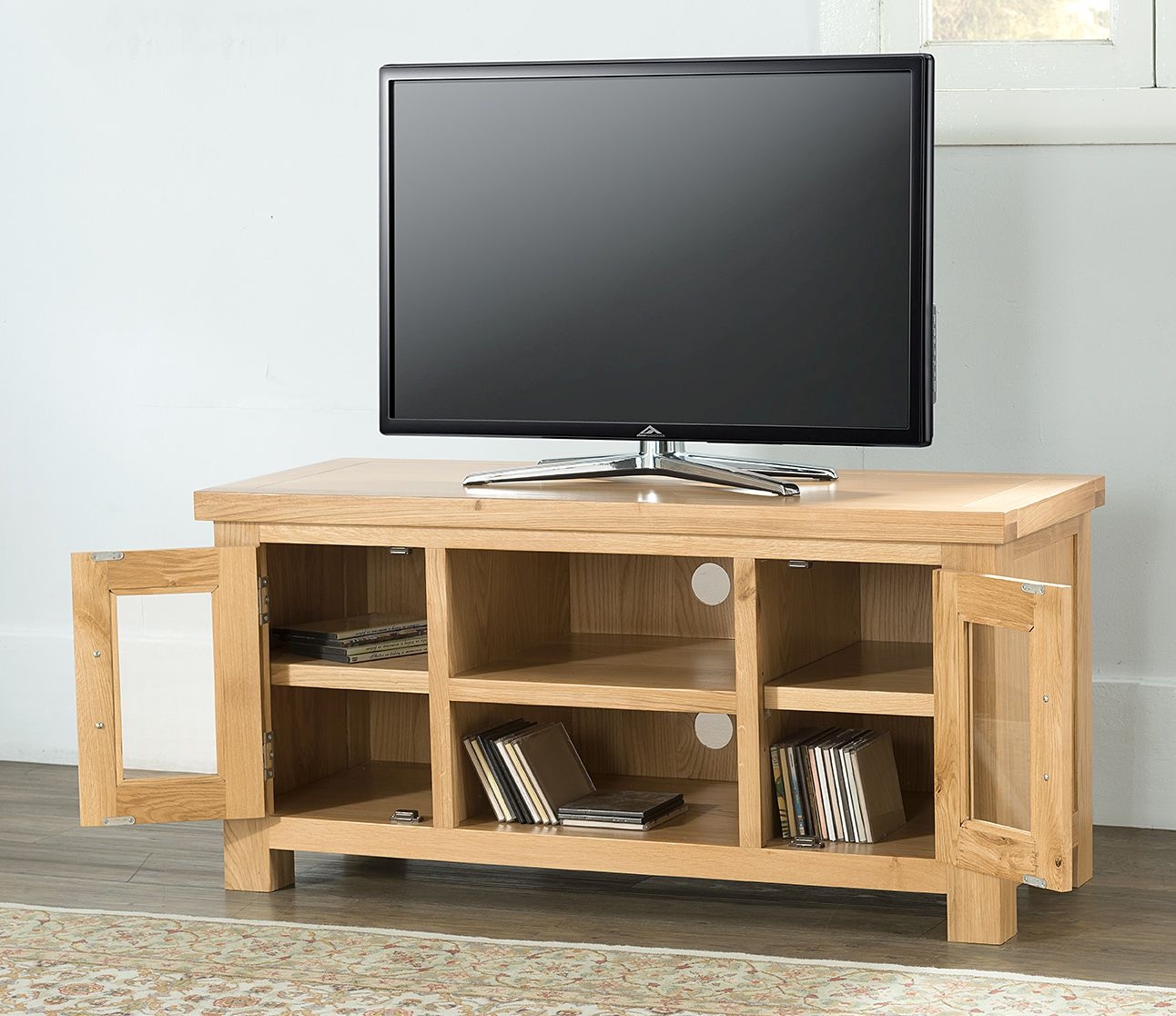Product photograph of Cambridge Oak Large Tv Unit from Choice Furniture Superstore.