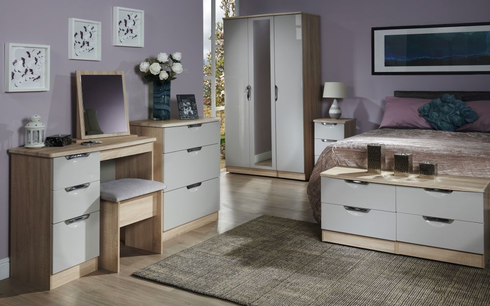 Product photograph of Camden Gloss Cashmere And Oak Effect 6 Drawer Double Dressing Table from Choice Furniture Superstore.