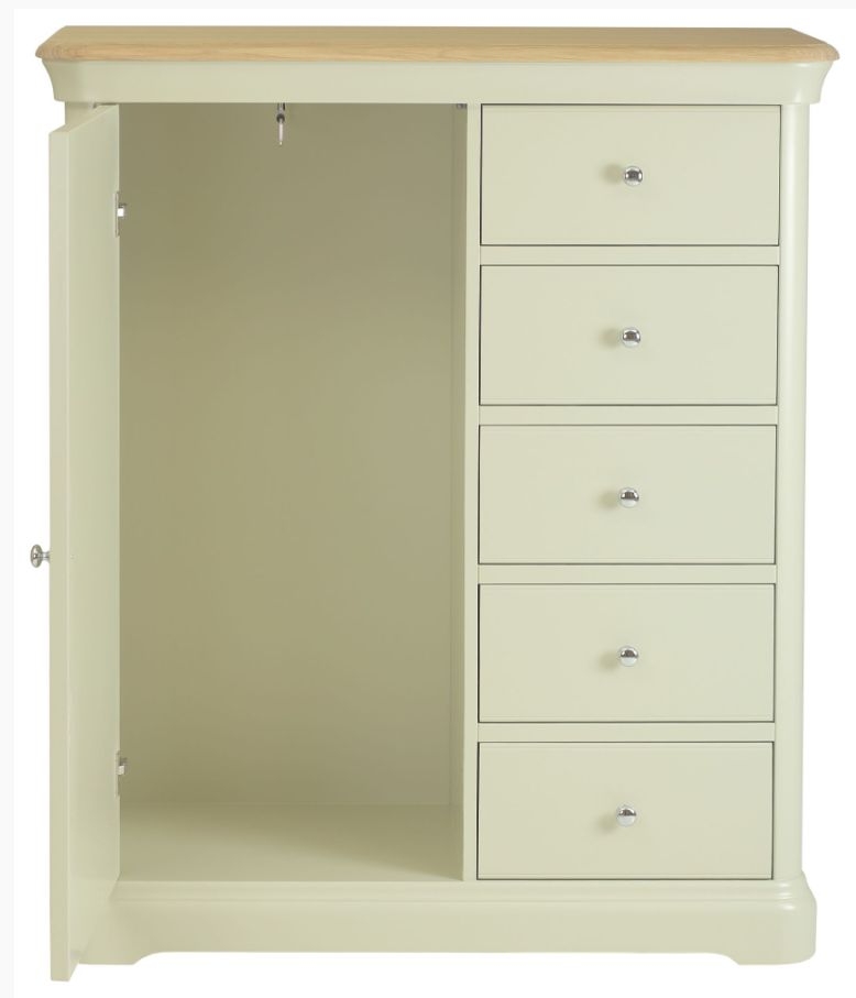 Product photograph of Tch Cromwell Gentelmans Chest - Oak And Painted from Choice Furniture Superstore.
