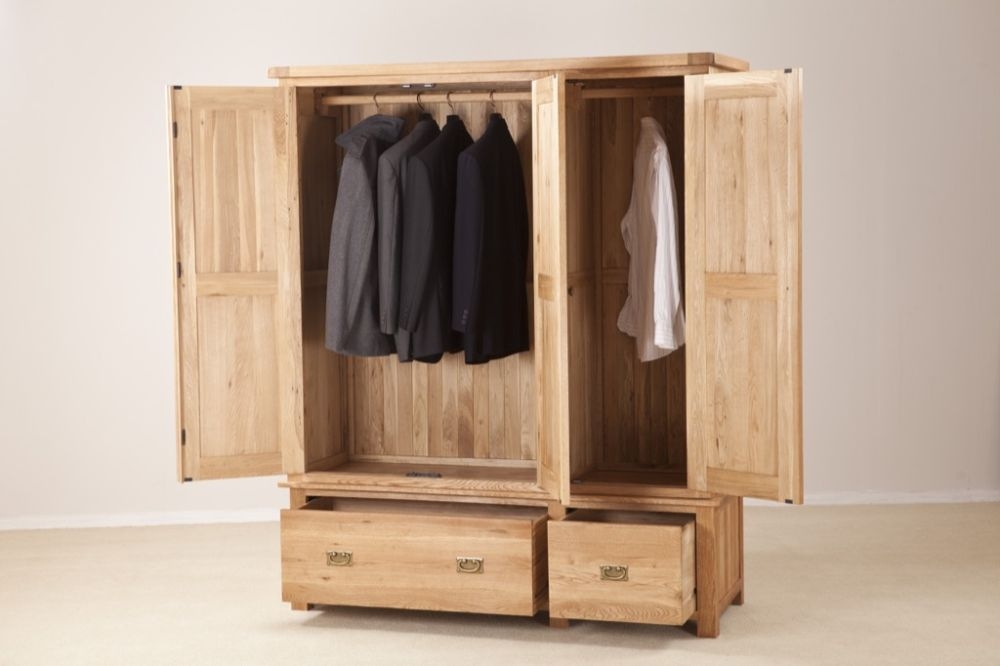 Product photograph of Kent Oak 3 Door 2 Drawer Wardrobe from Choice Furniture Superstore.