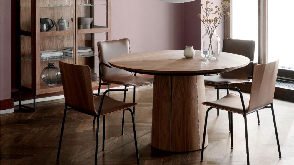 Product photograph of Skovby Sm802 Fabric Dining Chair from Choice Furniture Superstore.