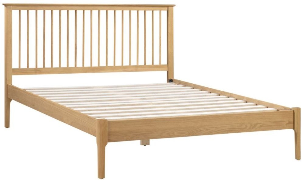 Product photograph of Cotswold Oak Bed - Comes In Double And King Size from Choice Furniture Superstore.