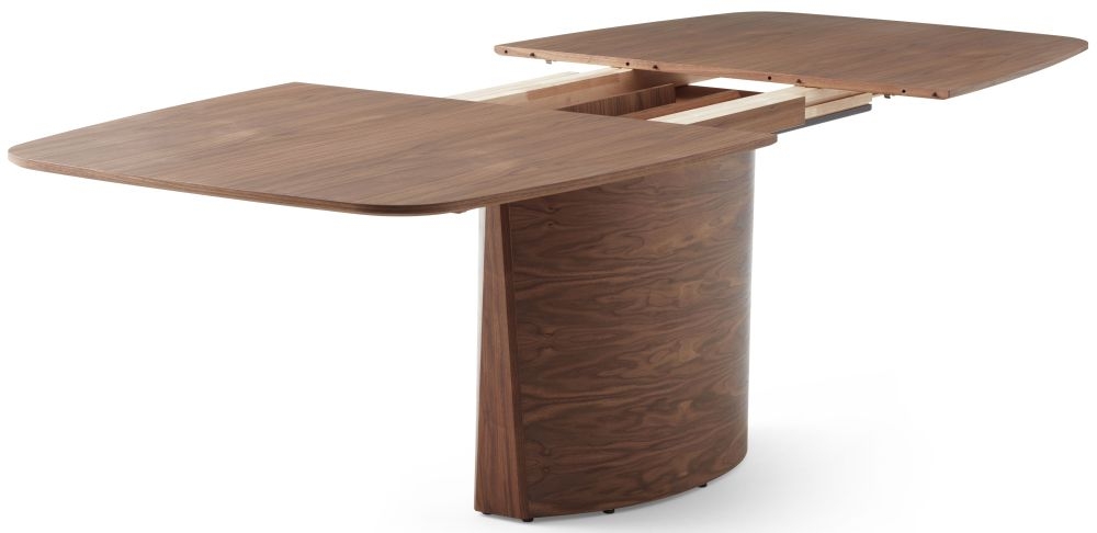 Product photograph of Skovby Sm117 6 Seater Extending Dining Table from Choice Furniture Superstore.