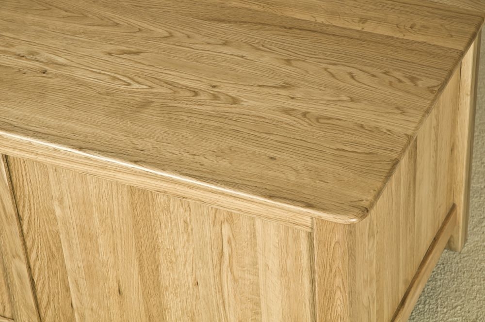 Product photograph of Shaker Oak Blanket Box from Choice Furniture Superstore.