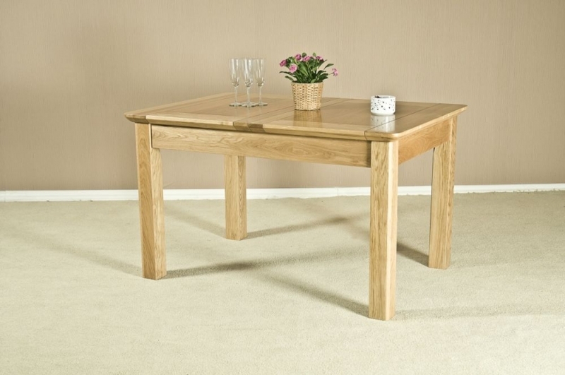 Product photograph of Shaker Oak 4 Seater Extending Dining Table from Choice Furniture Superstore.