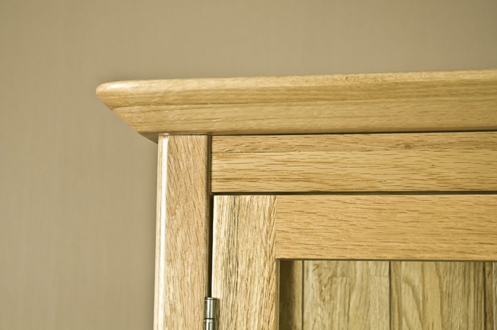 Product photograph of Shaker Oak Large Display Cabinet from Choice Furniture Superstore.