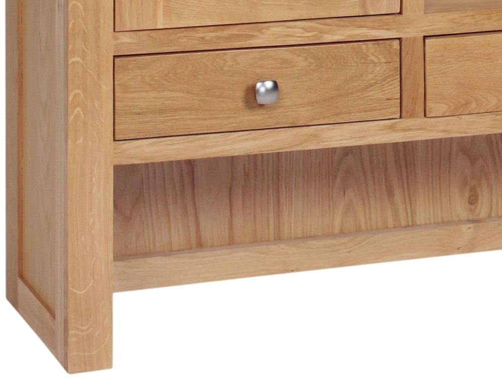 Product photograph of Appleby Oak Dresser Top from Choice Furniture Superstore.