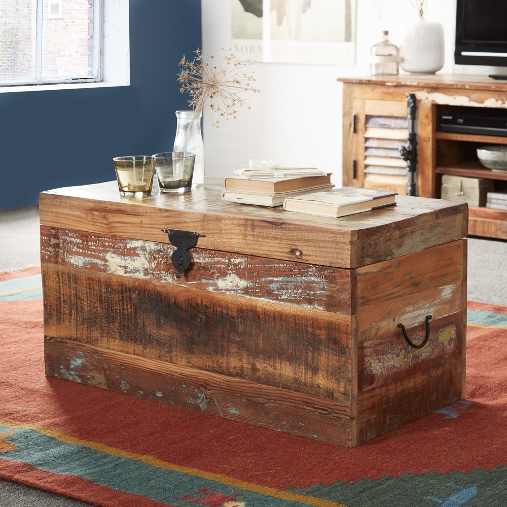 Product photograph of Coastal Brown Reclaimed Wood Trunk Box from Choice Furniture Superstore.