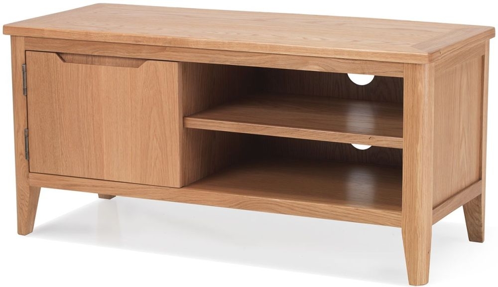 Product photograph of Asby Scandinavian Style Oak Small Tv Unit 95cm W With Storage For Television Upto 32in Plasma from Choice Furniture Superstore.