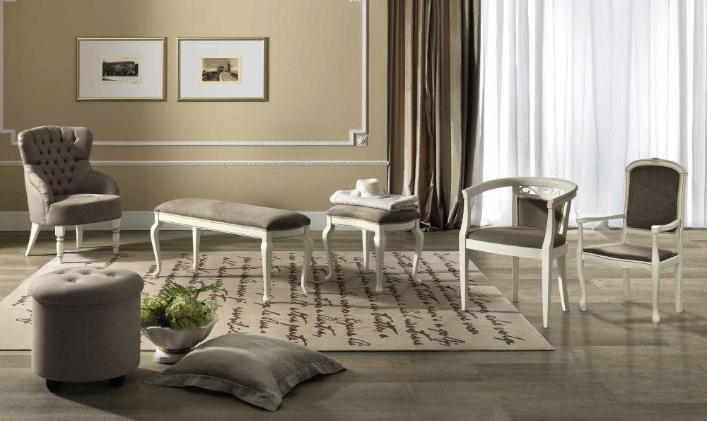 Product photograph of Camel Nostalgia Bianco Antico Italian Leather Padded Bench from Choice Furniture Superstore.