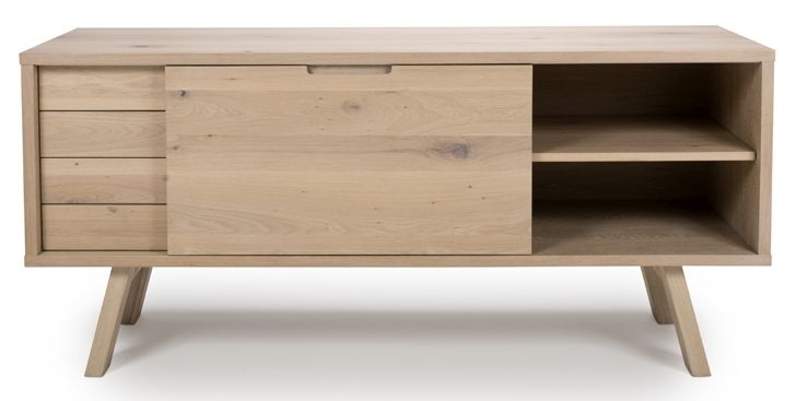 Product photograph of Bergen Oak Large Sideboard from Choice Furniture Superstore.