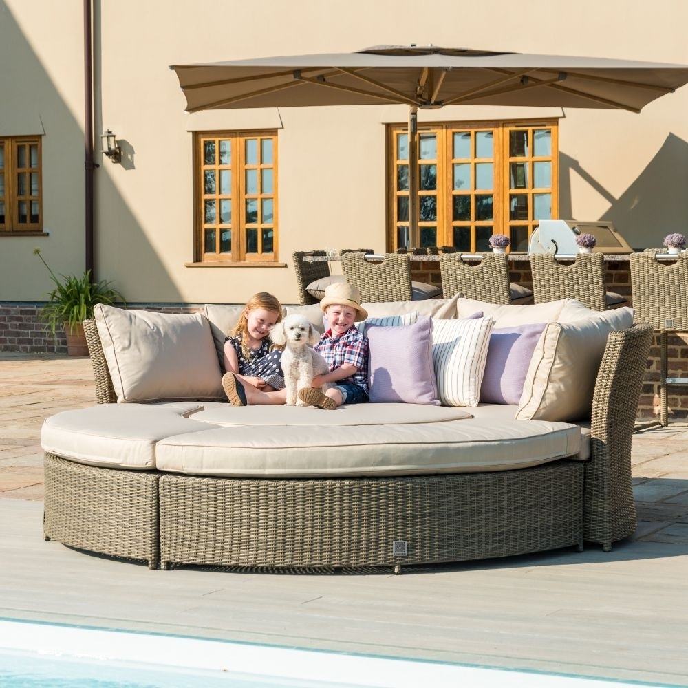 Product photograph of Maze Winchester Lifestyle Rattan Suite With Rising Table from Choice Furniture Superstore.