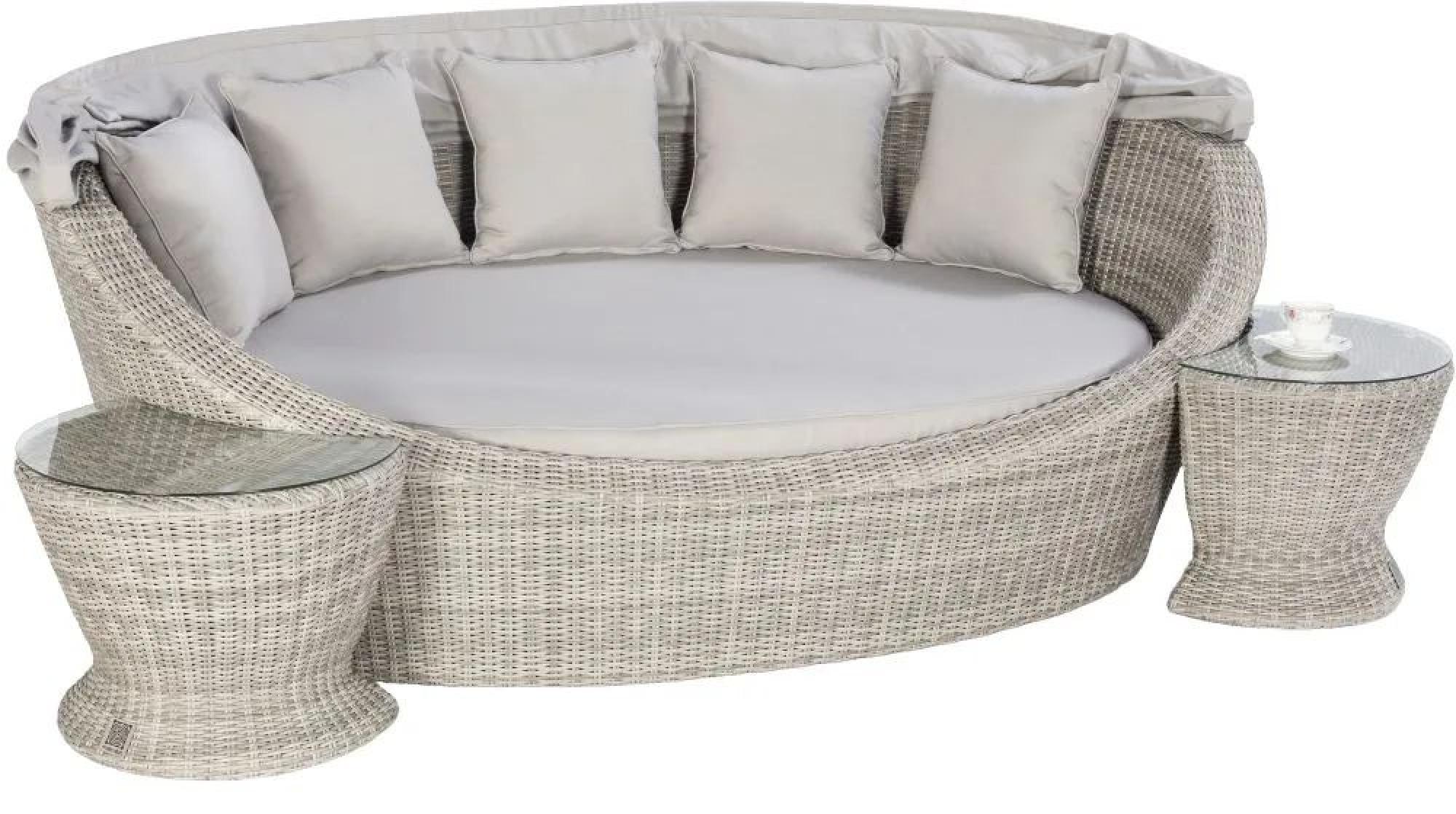 Product photograph of Maze Oxford Rattan Daybed from Choice Furniture Superstore.